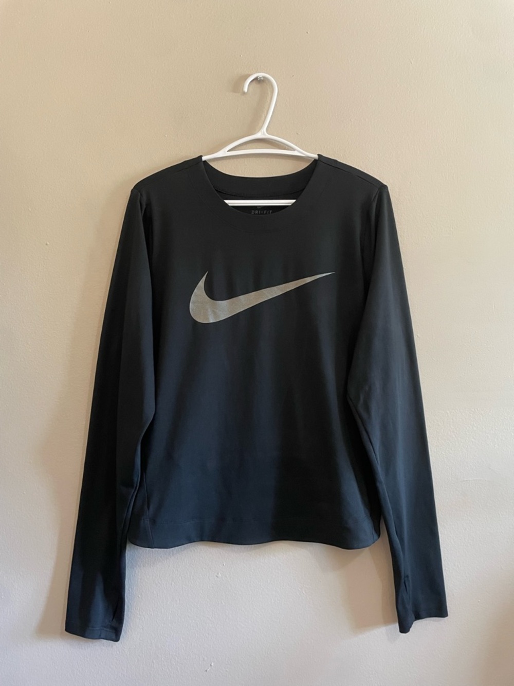 Nike Black Long Sleeve Athletic Top with Silver Swoosh – Size Large EUC - Picture 2 of 16